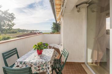 Enosobni apartma Karigador, Novigrad (A-2534-a(