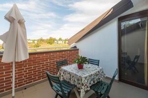 Dwupokojowy apartament Karigador Dwupokojowy apartament Karigador, Novigrad (A-2534-b)