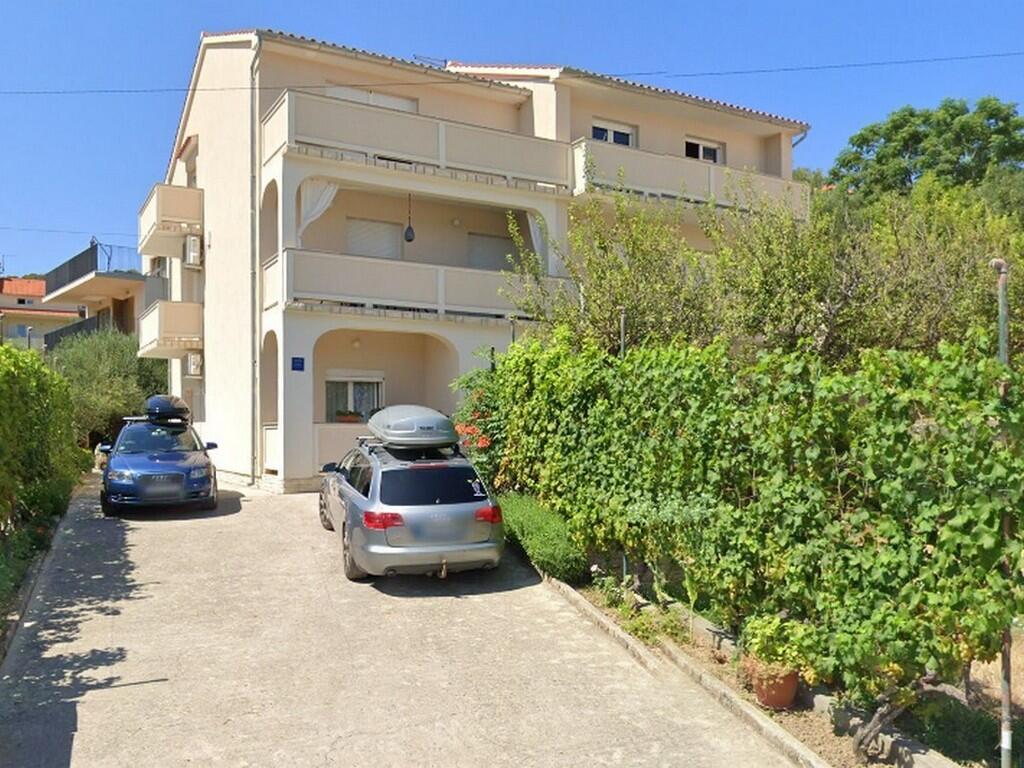 Lejlighedens parkeringsplads Supetarska Draga - Donja (Rab) - 25344