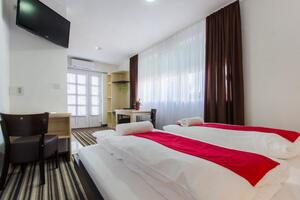 Pokoj Šibenik (S-25351-b(