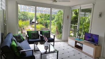 Апартаменти з паркуванням Гаяц - Gajac, Паг - Pag - 25352