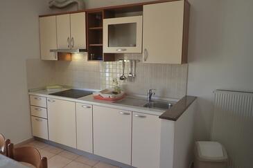 Apartmani s parkingom Starigrad (Paklenica) - 25353