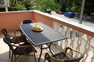 Apartmani s parkingom Starigrad (Paklenica) - 25353