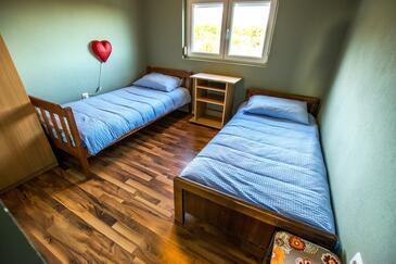 Lägenheter med parkering Starigrad, Paklenica - 25354