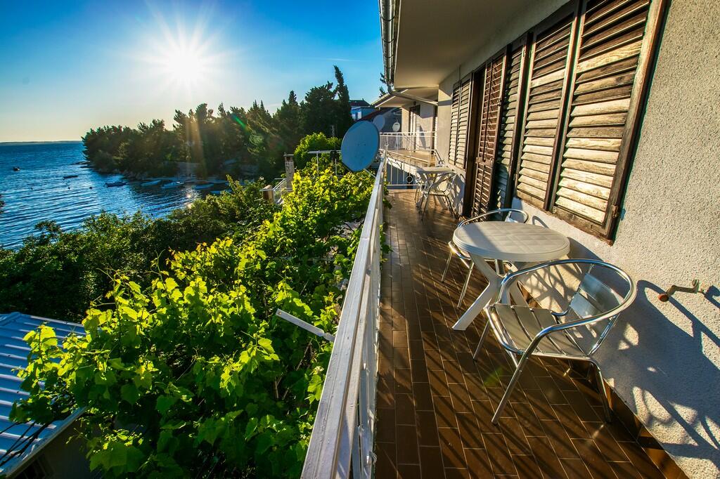 Leiligheter ved sjøen Starigrad, Paklenica - 25355