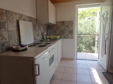 Apartments with parking space Starigrad (Paklenica) - 25358