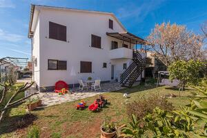 Appartamenti con parcheggio Novigrad - 2536