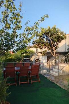 Apartmány s parkoviskom Trogir - 25365