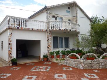 Ferienwohnungen Mit Parkplatz Seline, Paklenica - 25366 - Starigrad-Paklenica