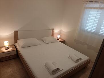 Appartements avec parking Vinisce (Trogir) - 25373