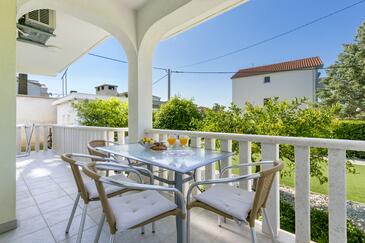 One bedroom apartment Kaštel Lukšić, Kaštela (A-25382-a(