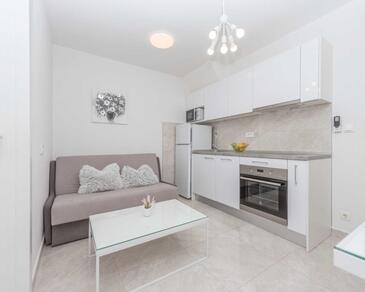 Appartement d'une chambre Makarska (A-25383-a(