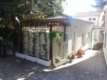 Apartmány s parkoviskom Biograd na Moru - 25385 Adriatic.hr