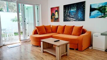 Apartmaji ob morju Makarska - 25386