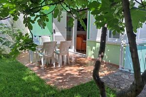 Enosobni apartma Makarska (A-25386-a(