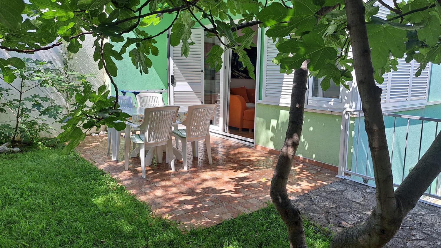 Jednosobni apartman Makarska (A-25386-a)