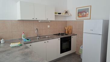 Apartmaji ob morju Makarska - 25386