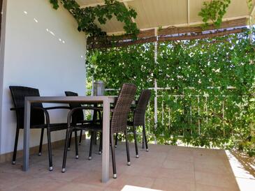 Dvojizbový apartmán Okrug Gornji, Čiovo (A-25387-a(