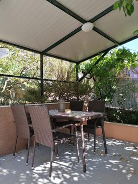 Apartmani uz more Okrug Gornji, Čiovo - 25387