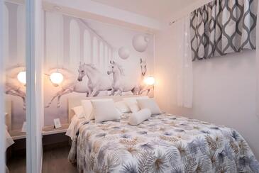 Appartements avec piscine pour les familles avec enfants Hvar - 25388