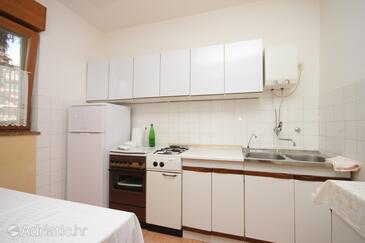 Apartments with parking space Umag - 2539