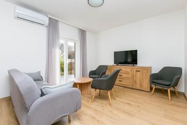 Dvoupokojový apartmán Solin, Split (A-25393-a)