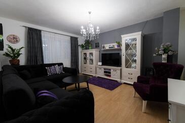 Apartments with parking space Biograd na Moru, Biograd - 25399