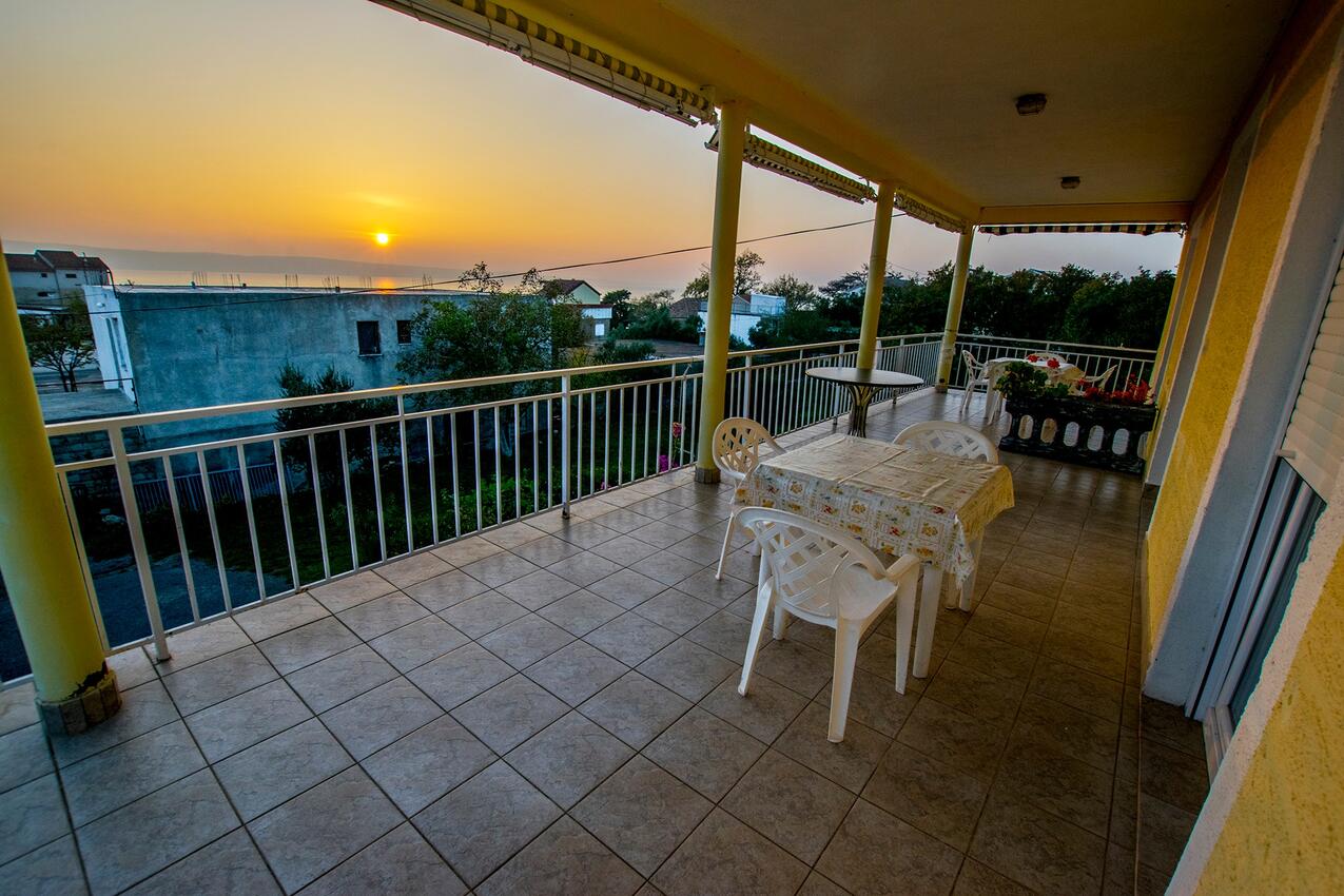 Egyszobás apartman Starigrad (Paklenica) (A-25400-c)