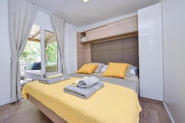 Appartementen aan zee Biograd na Moru, Biograd - 25402