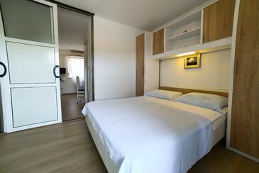 Lejlighedens parkeringsplads Mavarstica, Ciovo - 25405