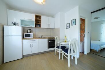 Lejlighedens parkeringsplads Mavarstica, Ciovo - 25405