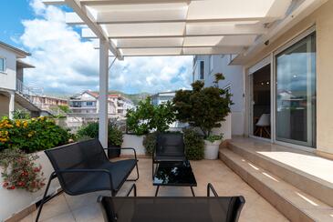 Apartmaji s parkingom Trogir - 25406