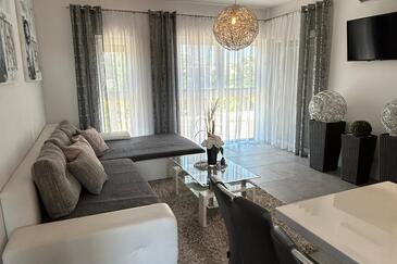 Appartements avec parking Medulin - 25408