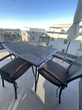 Lejlighedens parkeringsplads Zecevo Rtic, Rogoznica - 25427