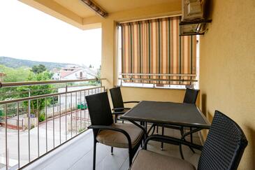 Two bedroom apartment Rogoznica (A-25428-a(