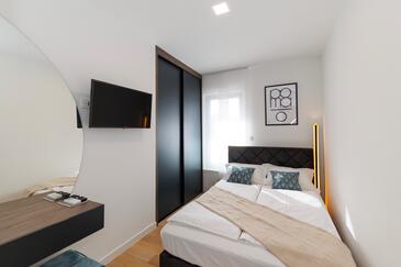 Апартаменти з паркуванням Задар - Zadar - 25445