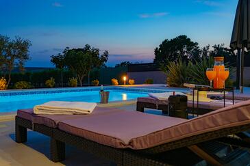 Familjehus med pool Gornje Raštane, Biograd - 25451 Adriatic.hr