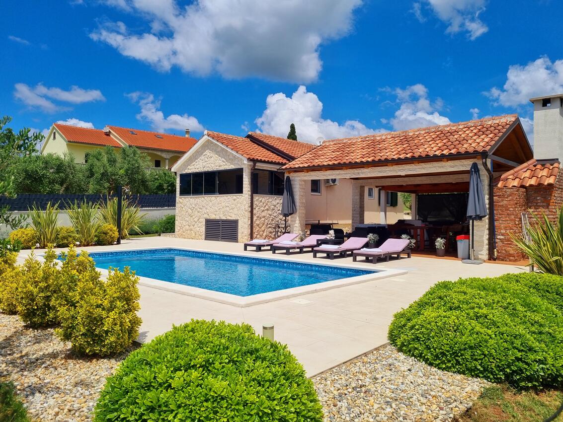 Kuća za odmor s bazenom Gornje Raštane, Biograd - 25451