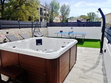 Apartamenty z parkingiem Maslenica, Novigrad - 25462 Adriatic.hr