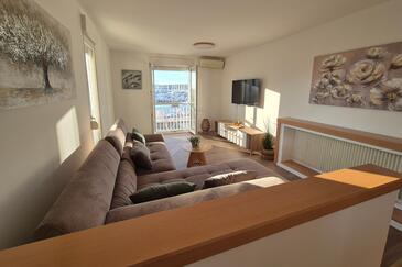 2-Zimmer-Ferienwohnung Biograd na Moru, Biograd (A-25467-a(