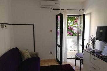 Apartments by the sea Okrug Donji, Čiovo - 25470