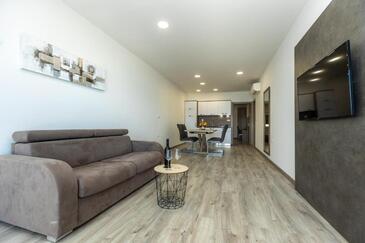 Appartamenti accanto al mare con piscina Santi Filippo e Giacomo - Sveti Filip i Jakov, Biograd - 25471