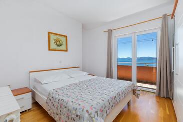 Dvosobni apartma Igrane, Makarska (A-25486-a)