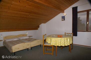 Apartments by the sea Umag - 2549