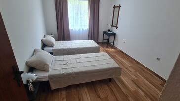 Appartementen aan zee met zwembad Preko, Ugljan - 25492