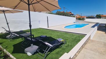 Appartamenti accanto al mare con piscina Oltre - Preko, Ugliano - Ugljan - 25492 Adriatic.hr