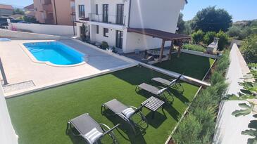 Appartementen aan zee met zwembad Preko (Ugljan) - 25492 Adriatic.hr