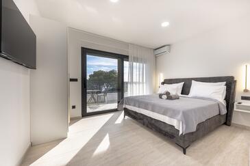 Familiehuis met zwembad Makarska - 25495