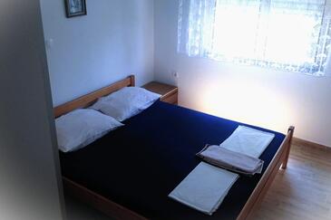 Apartmaji z internetom Pirovac (Šibenik) - 25497