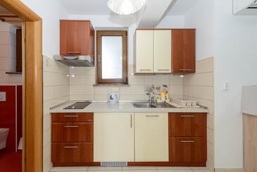 Apartmány s parkovištěm Rovinj - 25502